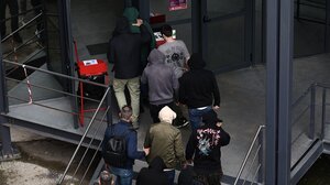 Απάτη - ΟΠΕΚΕΠΕ: Υπό δρακόντεια μέτρα ασφαλείας η μεταγωγή των δεκάδων συλληφθέντων (photos)