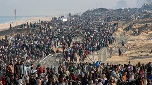 Χιλιάδες Παλαιστίνιοι επιστρέφουν στα σπίτια τους μετά την τήρηση της κατάπαυσης του πυρός