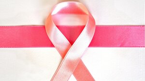 Η Λότζια στα ροζ έστειλε μήνυμα πρόληψης