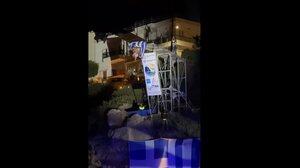  Λασίθι: Μια γαλανόλευκη...βουτιά από ψηλά, στη Λίμνη του Αγίου Νικολάου 