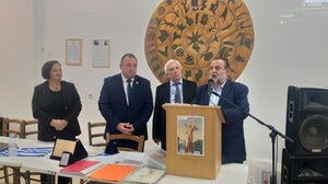 Ο Σοκαράς στο "πάνθεον" των μαρτυρικών τόπων - Απονομή τιμητικής πλακέτας και στον Δήμαρχο Μινώα 