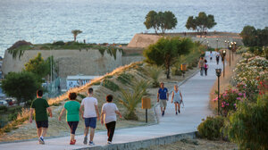 2025 - 2035+: Πώς τα Ενετικά Τείχη αλλάζουν τη ζωή στο Ηράκλειο (video)