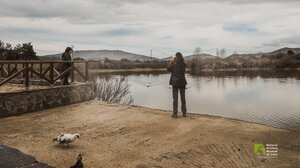 Κάντε μία βόλτα στη λίμνη Λιβάδας Θραψανού