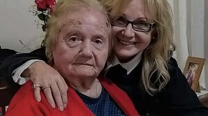 Βαρύ πένθος για την Αγγελική Νικολούλη -Πέθανε η μητέρα της