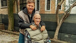 Από το κώμα… στην αγκαλιά των παιδιών του: Η πιο μεγάλη νίκη του Πολονάρα