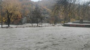 Υπερχείλισε ο Αλιάκμονας στο Νεστόριο – Προβλήματα στην ύδρευση της κωμόπολης