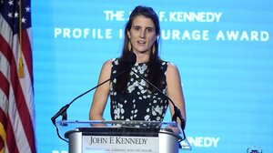 Η Τατιάνα Σλόσμπεργκ, εγγονή του Κένεντι, αποκάλυψε ότι διαγνώστηκε με καρκίνο σε τελικό στάδιο