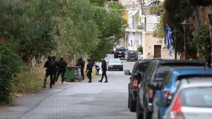 Βορίζα: «Ας παραδοθούν το συντομότερο, για καλό τους θα είναι» διαμηνύουν οι Αρχές