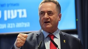 Ο Ισραέλ Κατς απείλησε να εντείνει τις επιθέσεις εναντίον της Χεζμπολάχ στον νότιο Λίβανο