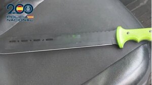 Συνελήφθη πατέρας που απείλησε προπονητή με μαχαίρι επειδή δεν έβαζε τον γιο του να παίζει