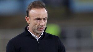 Κόντης για Σαλσίδο-Λέουις: «Η ομάδα είναι πάνω απ' όλα»