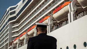 Νέα συγκέντρωση διαμαρτυρίας με την άφιξη του Crown Iris στο Ηράκλειο