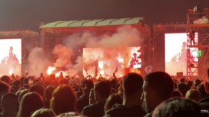 Αποθέωση για τον ΛΕΞ στη συναυλία του στη Θεσσαλονίκη