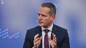 Μάνος Μανουσάκης: Η ανάπτυξη των ηλεκτρικών δικτύων να συμβαδίσει με την επενδυτική έκρηξη της Τεχνητής Νοημοσύνης