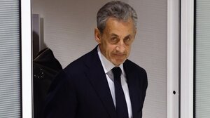 «Το ημερολόγιο ενός φυλακισμένου»: Τον Δεκέμβριο θα κυκλοφορήσει το βιβλίο του Νικολά Σαρκοζί