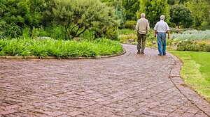 Nόσος Αλτσχάιμερ: Πόσα βήματα την ημέρα κρατούν τον κίνδυνο της άνοιας μακριά