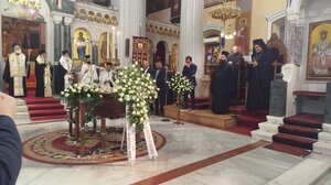 Ηράκλειο: Δάκρυα συγκίνησης στην κηδεία του διακεκριμένου πανεπιστημιακού Χάρη Πλατανάκη