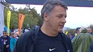  Στον Μαραθώνιο ο Ματέο Ρέντσι: Είμαι δεμένος με την Ελλάδα γιατί δώσαμε μάχη κατά των τεχνοκρατών στις Βρυξέλλες