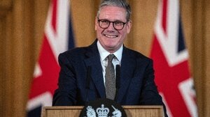 Κιρ Στάρμερ: Χρειάζεται περισσότερη δουλειά για μια «δίκαιη και διαρκή ειρήνη» στην Ουκρανία