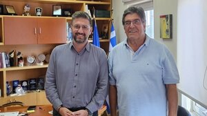 Συνάντηση του Δημάρχου Μαλεβιζίου με τον Καθηγητή του ΑΠΘ και πρώην βουλευτή Ν. Παπαδάκη