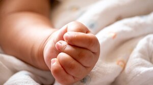 Τραγωδία στην Αιτωλοακαρνανία: Νεκρό βρέφος 6 μηνών