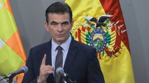 Η νέα κυβέρνηση της Βολιβίας ανήγγειλε «μαζική μείωση» των δημοσίων δαπανών