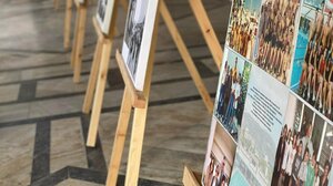 Μαγνητίζει το ενδιαφέρον η έκθεση του Ερασιτέχνη ΟΦΗ στο αίθριο της Λότζια