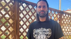 Γιώργος Σαμαράς: Οι ευχές για τα 100 χρόνια του ΟΦΗ με σπέσιαλ μπλουζάκι