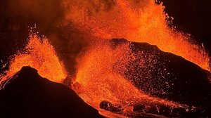 Κιλαουέα: Σιντριβάνια λάβας έως 420 μέτρα - Δείτε βίντεο