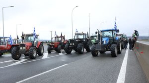 Στο τελωνείο Ευζώνων και αγρότες από το νομό Κιλκίς - Αποφασίστηκε αποκλεισμός έως τις 22.00