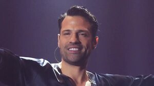 Κωνσταντίνος Αργυρός: Η συναυλία του τραγουδιστή στην Κωνσταντινούπολη για τουρκικό φιλανθρωπικό ίδρυμα