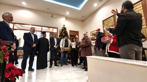 Ευχές και κάλαντα στον Περιφερειάρχη Κρήτης για τα Χριστούγεννα