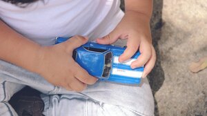 "Αγαπούν τα παιδιά τους, δεν τα κακοποιούν" υποστηρίζει ο δικηγόρος του ζευγαριού με τα 8 ανήλικα