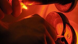 Η κλεμμένη τσάντα οδήγησε στην εξιχνίαση τριών κλοπών