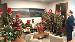 Ρέθυμνο: Εορταστικό Κλίμα στο Δημαρχείο την παραμονή των Χριστουγέννων