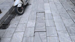 "Παραλίγο στο νοσοκομείο από κακοτεχνία – ποιος ευθύνεται;"