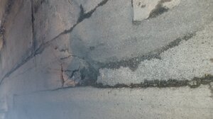 Επικίνδυνη λακούβα στον Μασταμπά