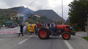 Χανιά: Γενική Συνέλευση στο μπλόκο στα Μεγάλα Χωράφια - Κάλεσμα σε αγρότες, κτηνοτρόφους και μελισσοκόμους
