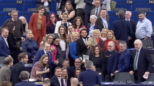 Ιστορική ψήφος στο Ευρωπαϊκό Κοινοβούλιο για την πρόσβαση σε ασφαλείς αμβλώσεις