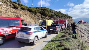 Τραγωδία κοντά στον Σέμπρωνα: Νεκρός ο οδηγός ΙΧ που έπεσε σε γκρεμό