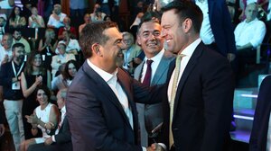 Η πρώτη γνωριμία Κασσελάκη - Τσίπρα, το Τέξας και η... θάλασσα!