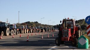 Νέα σύσκεψη σήμερα κυβερνητικού κλιμακίου με εκπροσώπους αγροτών
