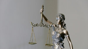 Οι δικηγόροι ζητούν κατάργηση της διάταξης για τη γονική μέριμνα