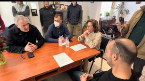 Σητεία: Δυναμική κινητοποίηση των αγροτών - Παρέδωσαν ψήφισμα στη Δημοτική Αρχή