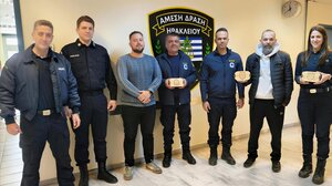 H EAYNH, το πρωτοχρονιάτικο δώρο και η λέσχη σίτισης