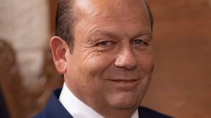 Η ΚΤΕΛ Ηρακλείου Λασιθίου αποχαιρετά τον Μανόλη Καμπιτάκη