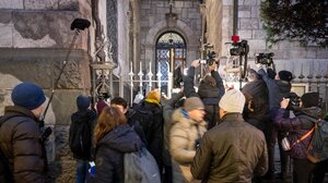 Ελβετία: Εισαγγελείς κάλεσαν τους ιδιοκτήτες του μπαρ στο Κραν-Μοντανά