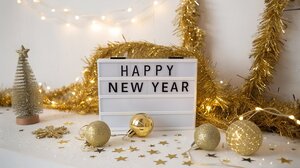 Hangover μετά το ξενύχτι της Πρωτοχρονιάς: Πώς να επανέλθετε σε σώμα και μυαλό