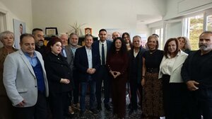 ΝΔ: Επίσκεψη του προέδρου και στελεχών της ΔΕΕΠ(ΝΟΔΕ) Ηρακλείου στον Βουλευτή Κ. Κεφαλογιάννη