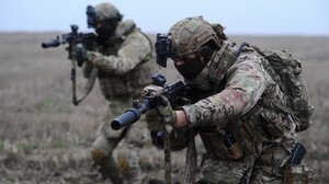 Σύνοδος «Συμμαχίας των Προθύμων» στο Παρίσι: Οι ηγέτες δίνουν εγγυήσεις ασφαλείας στην Ουκρανία